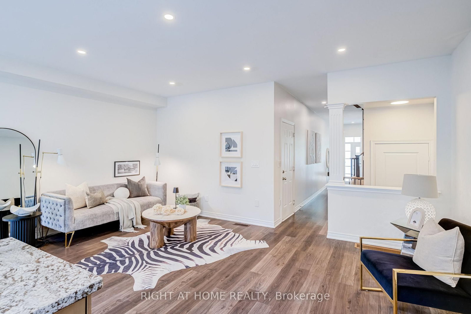 50 Collier Crescent • Markham, ON photo 9