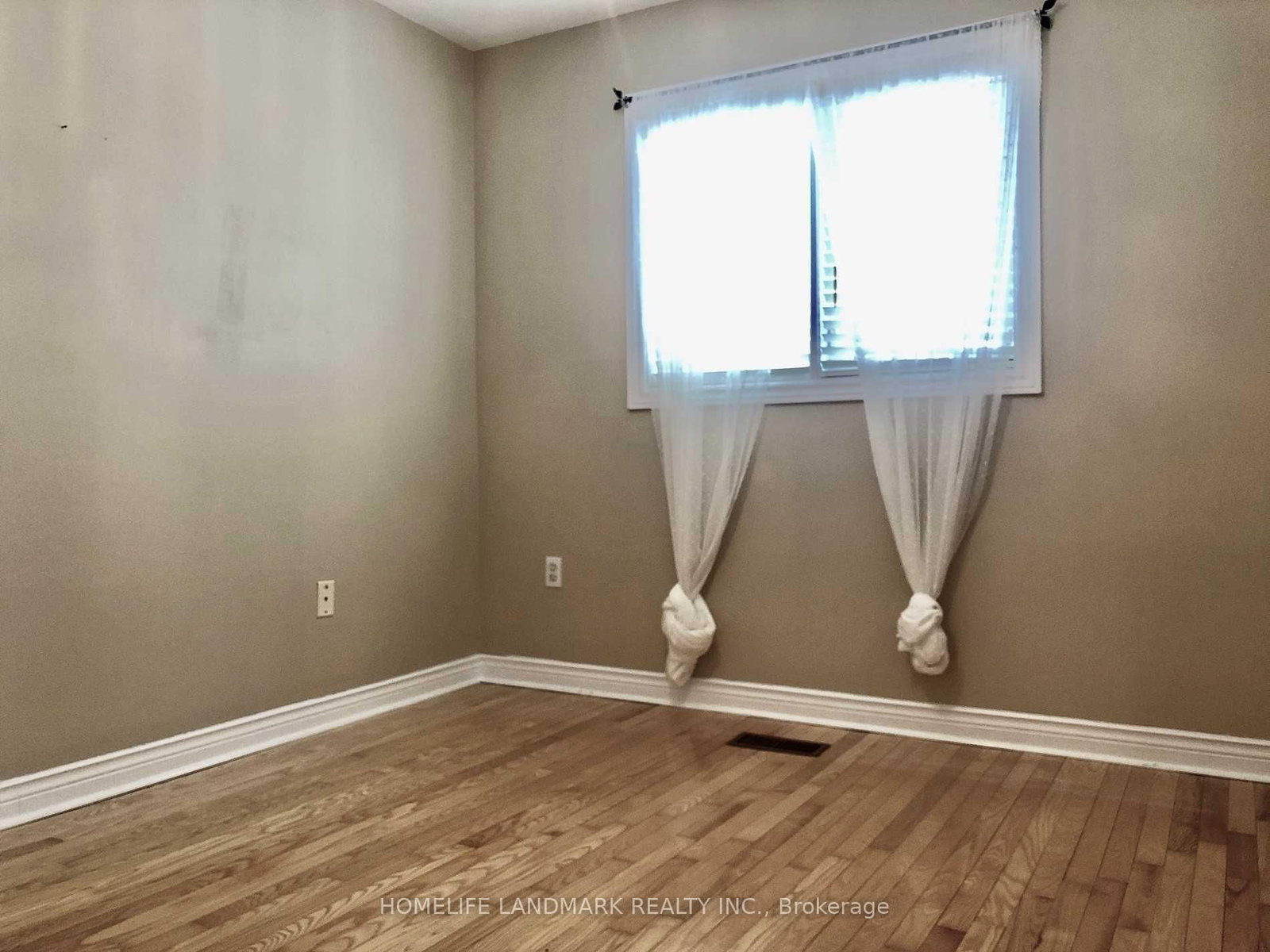 196 Park Dr, Whitchurch-Stouffville, view 13
