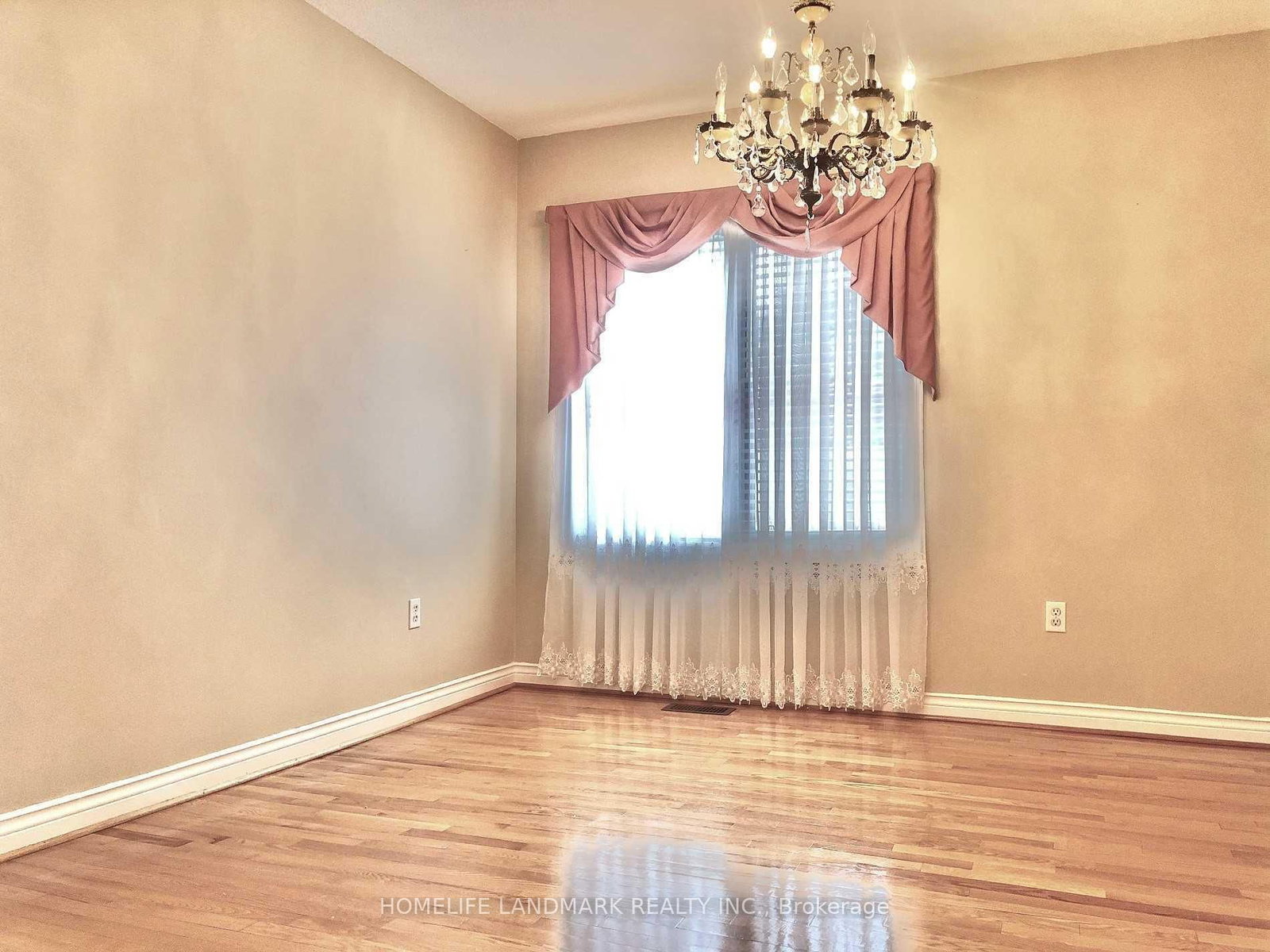 196 Park Dr, Whitchurch-Stouffville, view 4