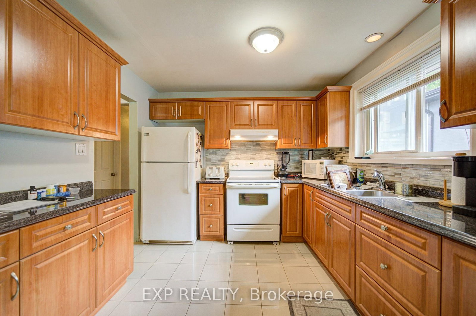 608 Rupert Avenue • Whitchurch-Stouffville, ON photo 10