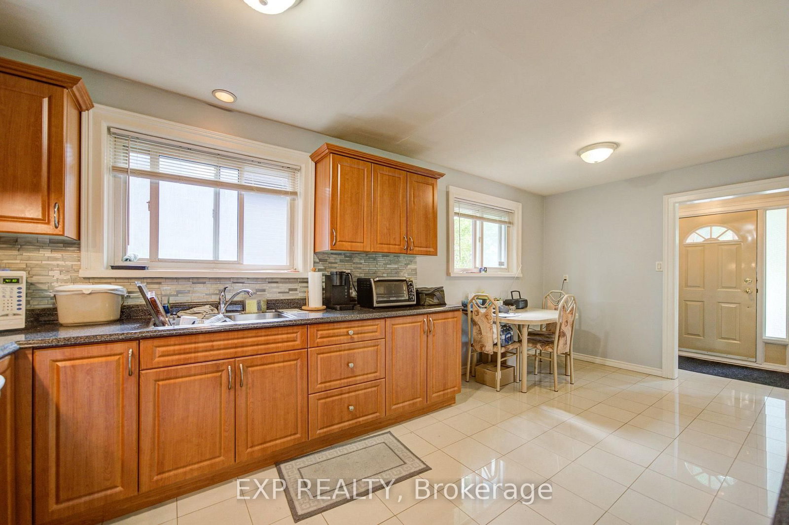 608 Rupert Avenue • Whitchurch-Stouffville, ON photo 12