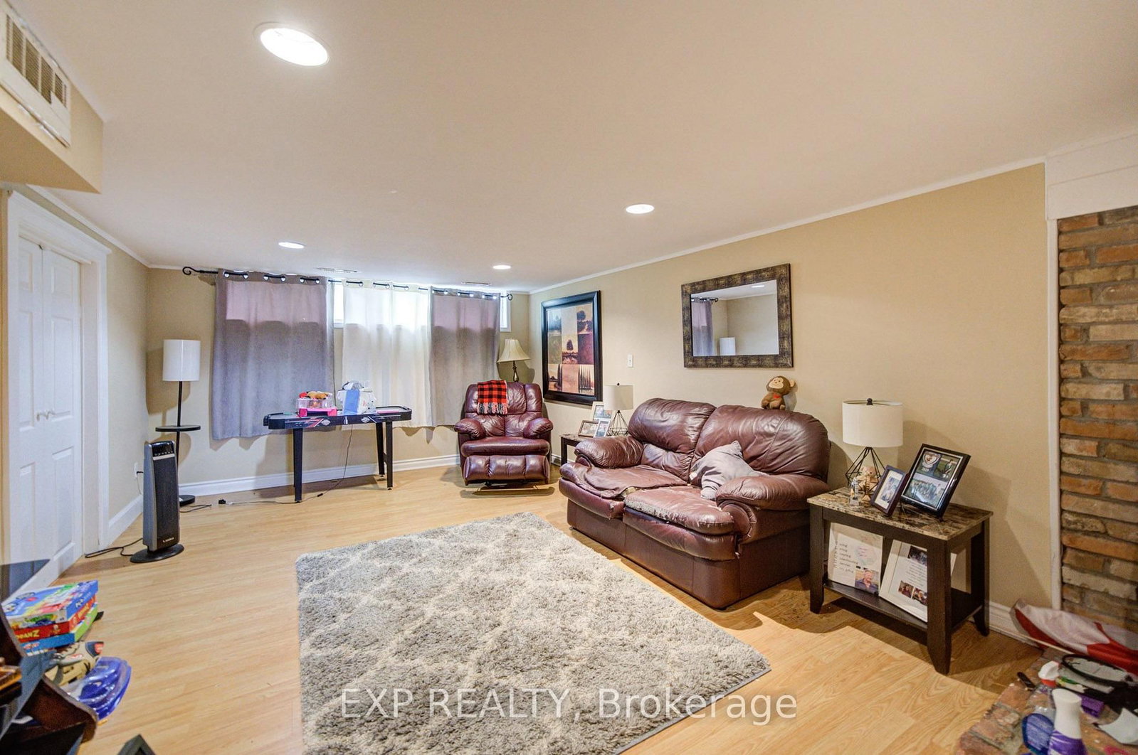 608 Rupert Avenue • Whitchurch-Stouffville, ON photo 25