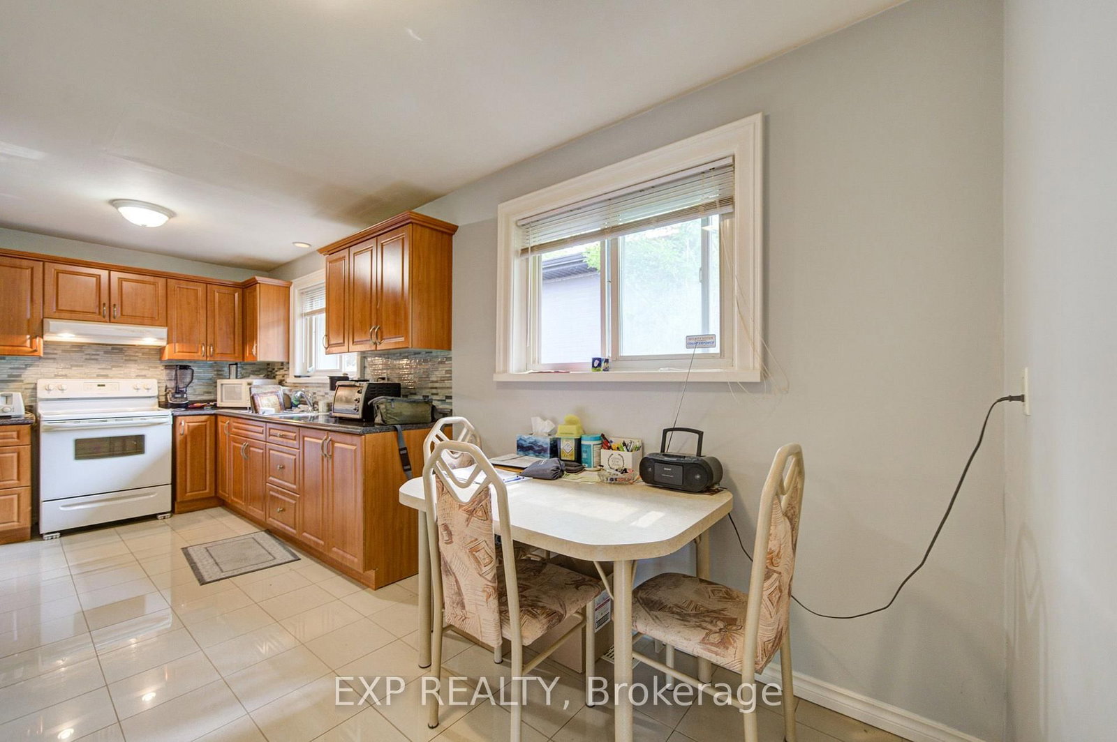 608 Rupert Avenue • Whitchurch-Stouffville, ON photo 8