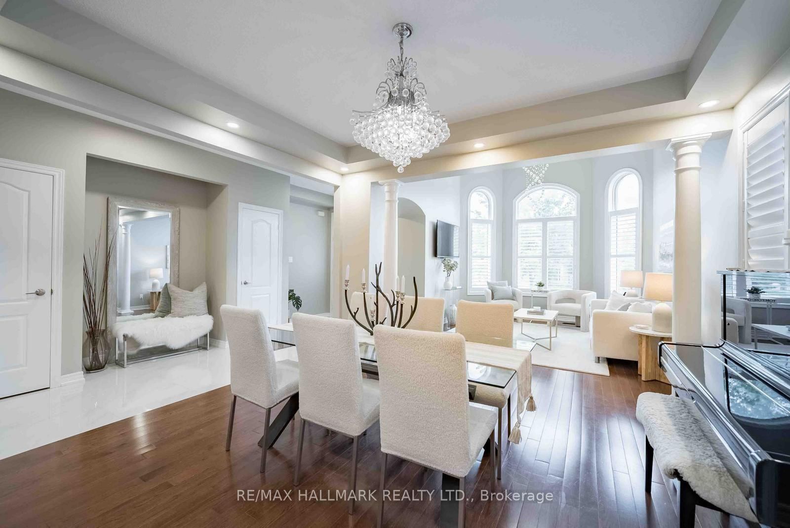 411 Hoover Park Drive • Whitchurch-Stouffville, ON photo 6