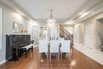 411 Hoover Park Drive • Whitchurch-Stouffville, ON photo 8