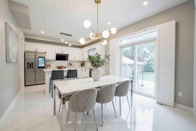 411 Hoover Park Drive • Whitchurch-Stouffville, ON photo 9
