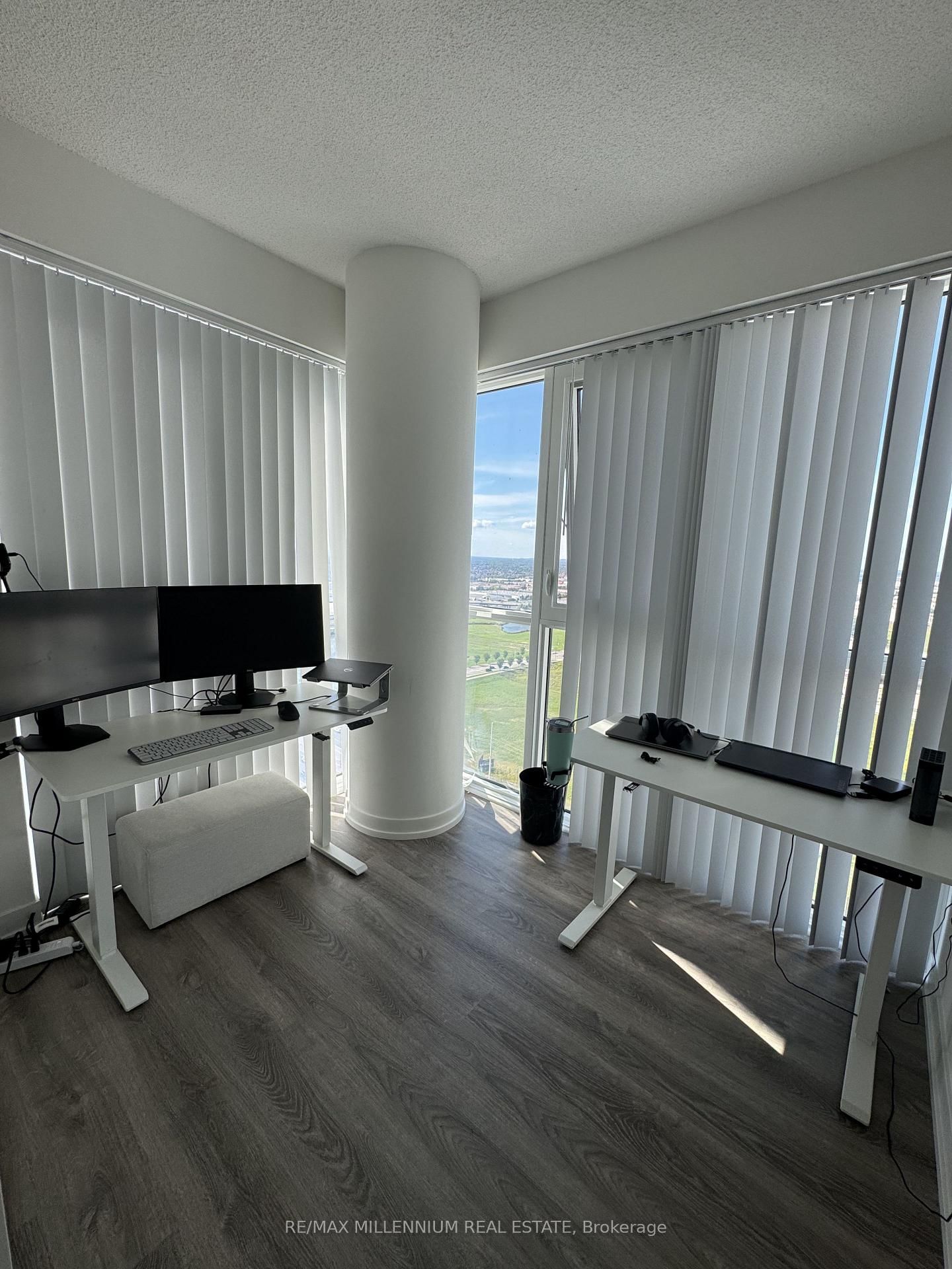 3011-195 Commerce St, Vaughan, view 10