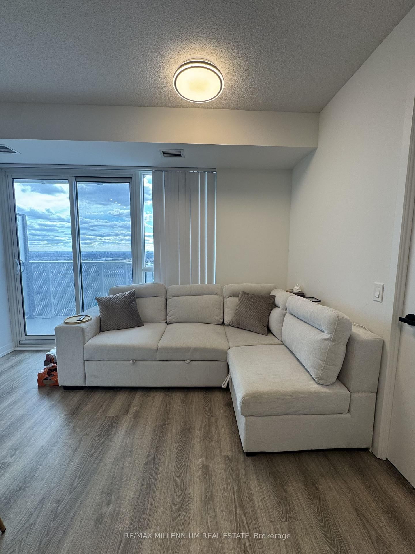 3011-195 Commerce St, Vaughan, view 8