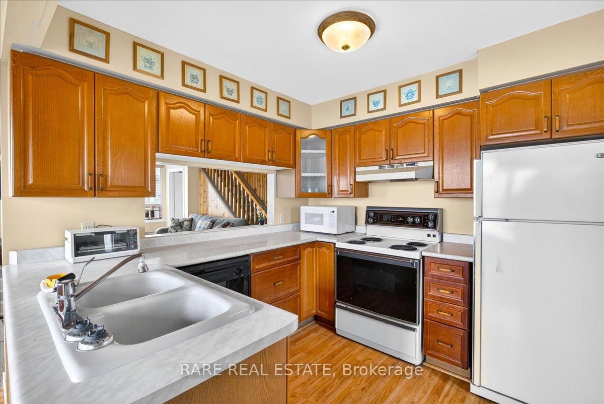 2350 Bonsecour Avenue photo 6