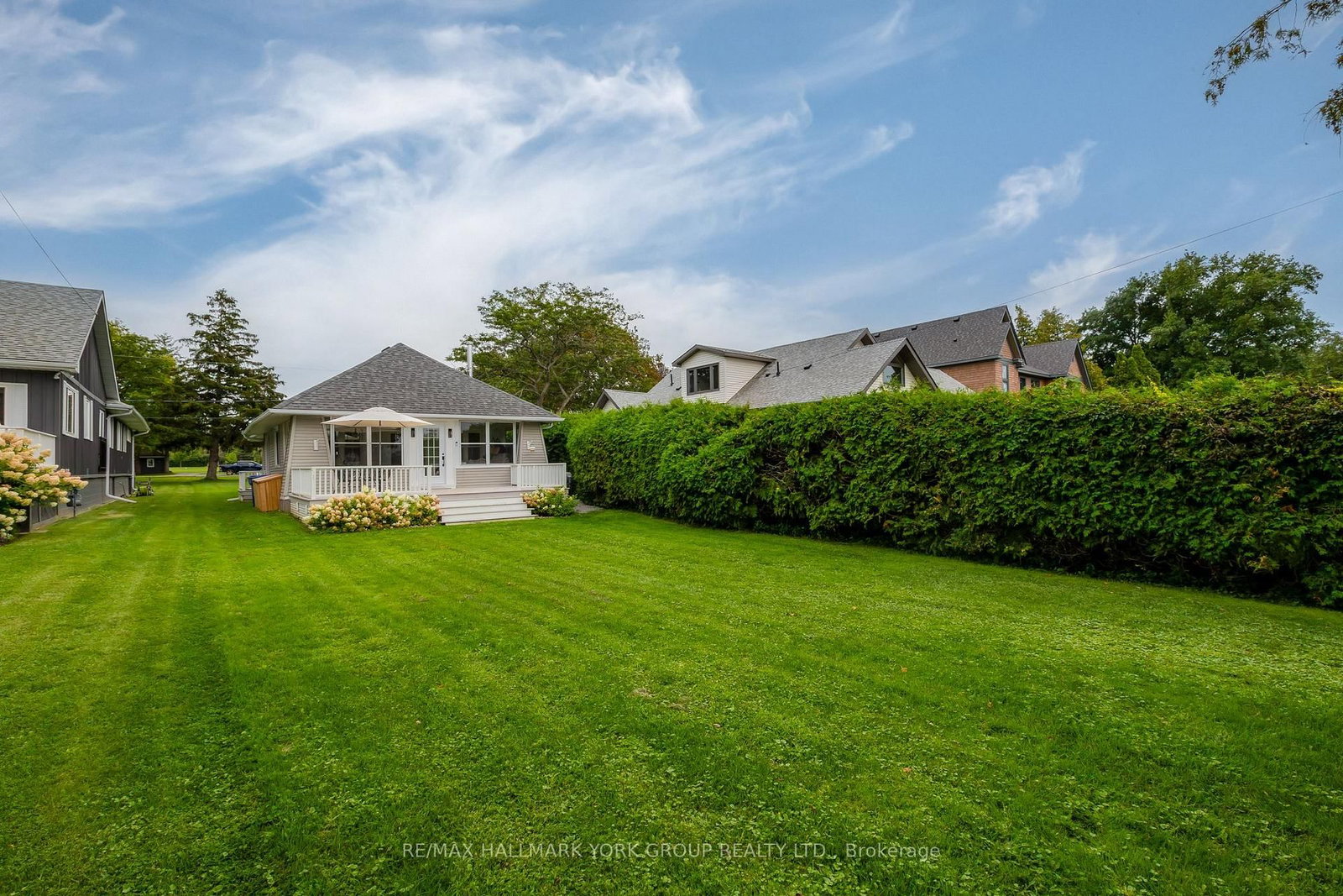 913 Lake Drive N • Georgina, ON photo 4