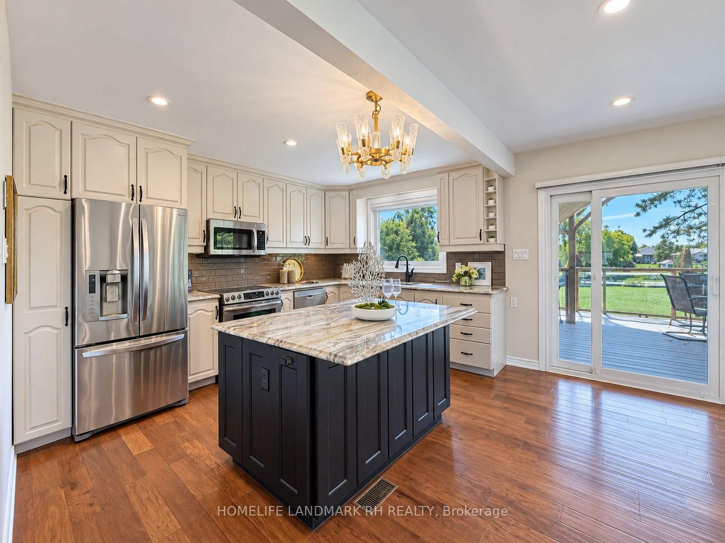 91 Riveredge Drive • Georgina, ON photo 16