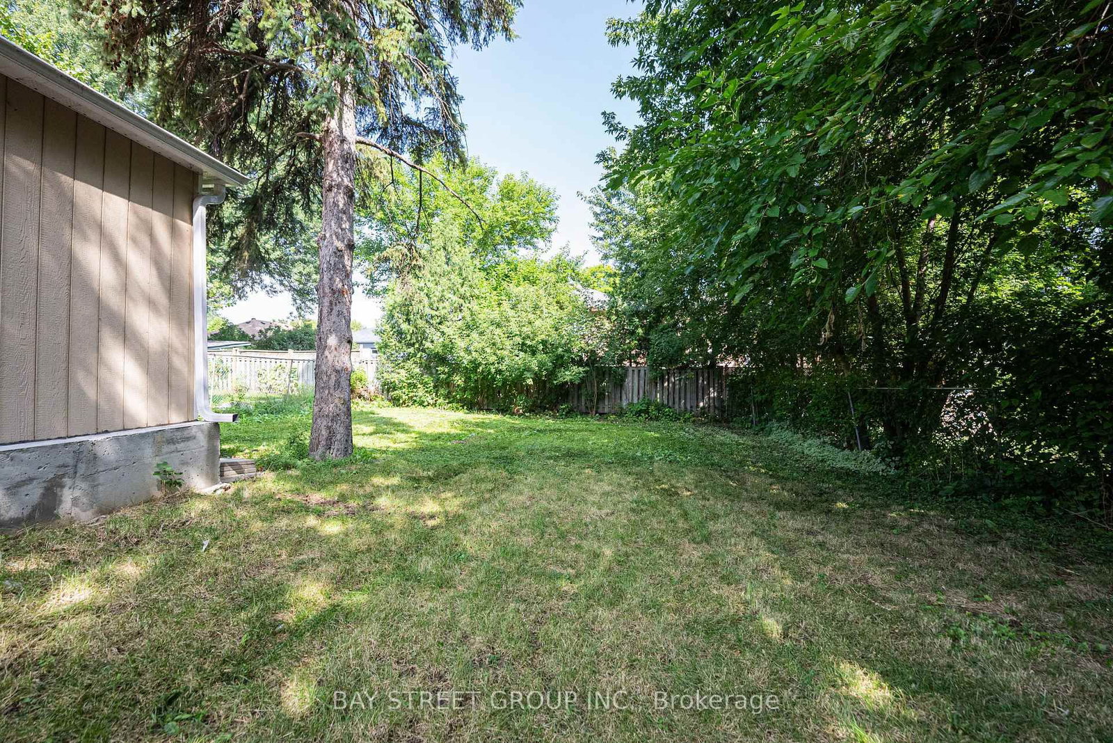 52 Glen Cameron Road • Markham, ON photo 6