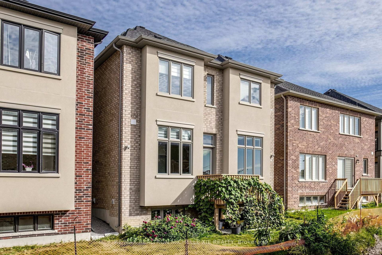 9 Nanhai Avenue • Markham, ON photo 44