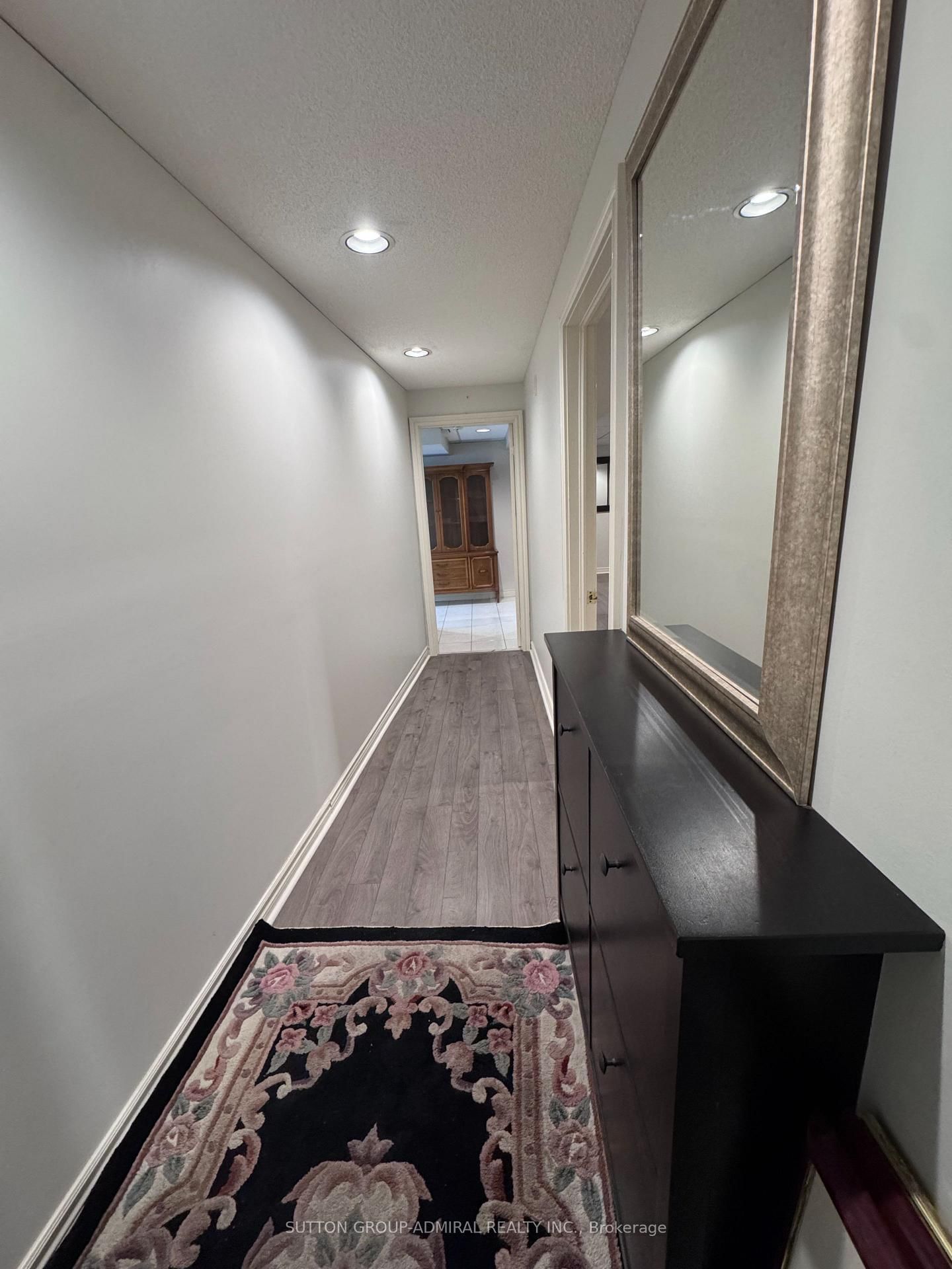 LOWER - 60 Spring Town Road, Vaughan 2