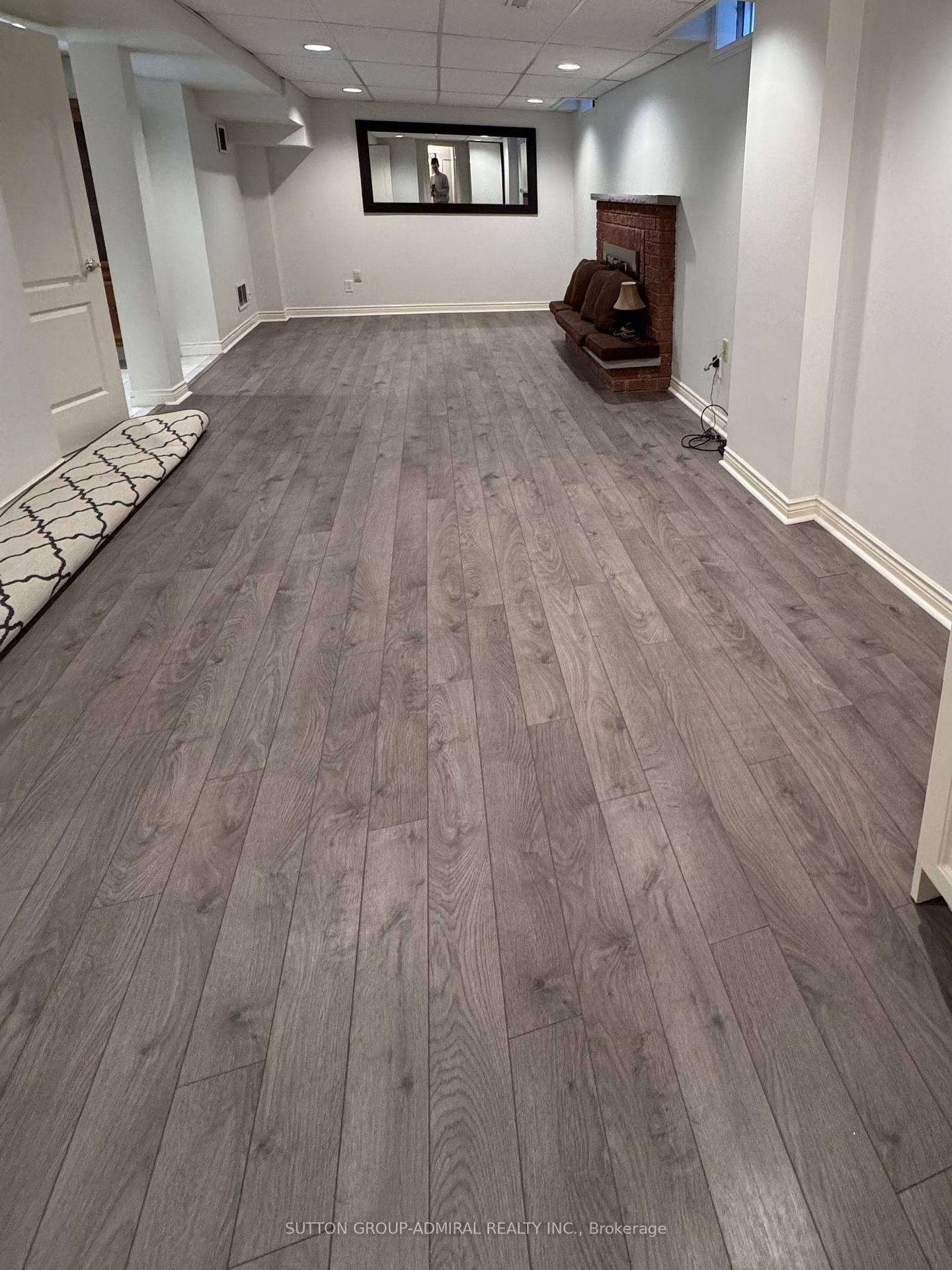 LOWER - 60 Spring Town Road, Vaughan 5