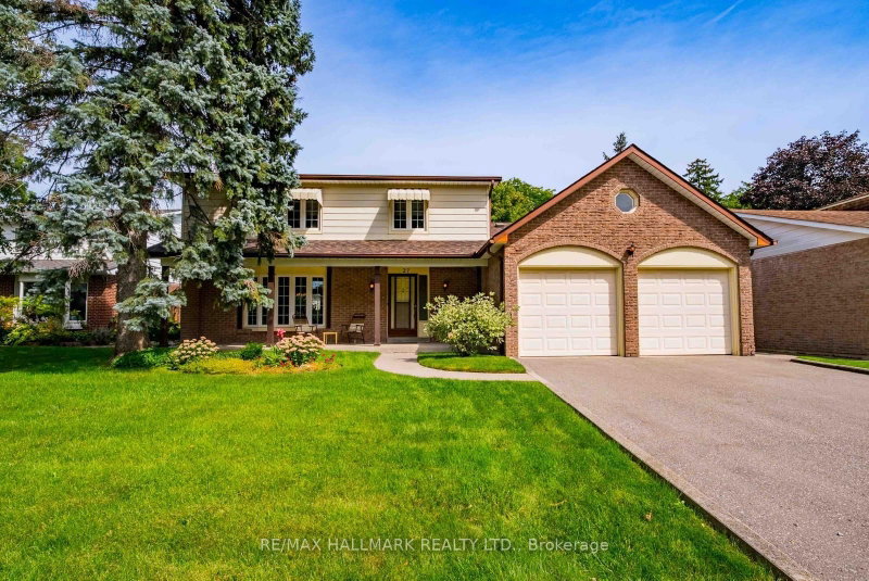 27 Sir Gawaine Place