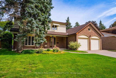 27 Sir Gawaine Place • Markham, ON photo 2