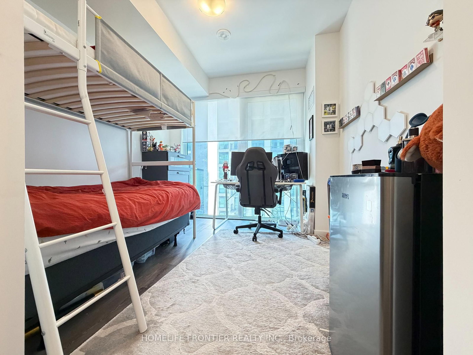 105 Oneida Crescent • #607 • Richmond Hill, ON photo 16