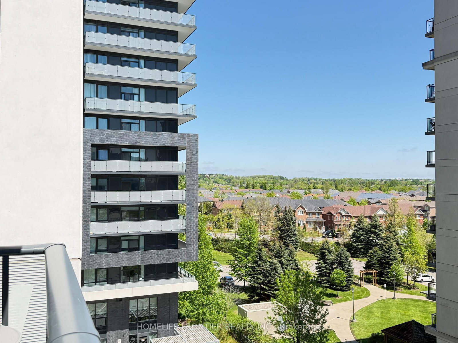 105 Oneida Crescent • #607 • Richmond Hill, ON photo 20