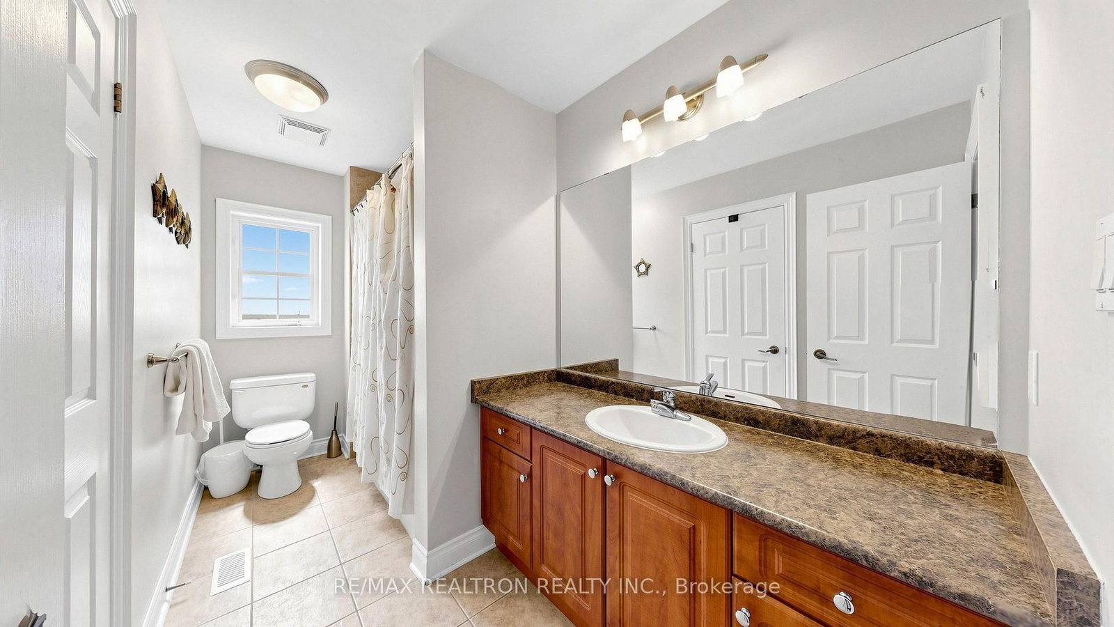 50 Sir Francesco Street • Vaughan, ON photo 38