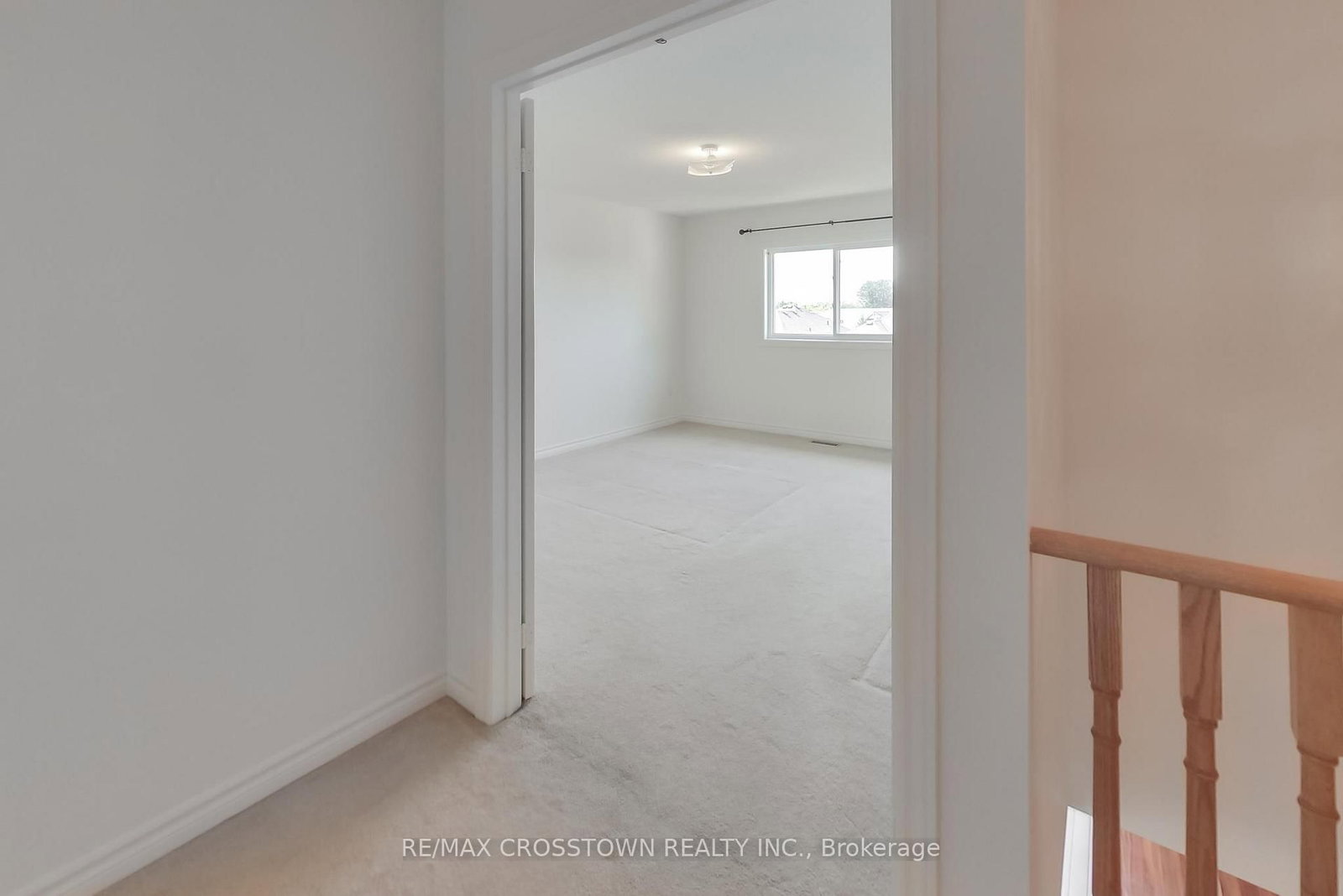 50 Petermann Street • Aurora, ON photo 21