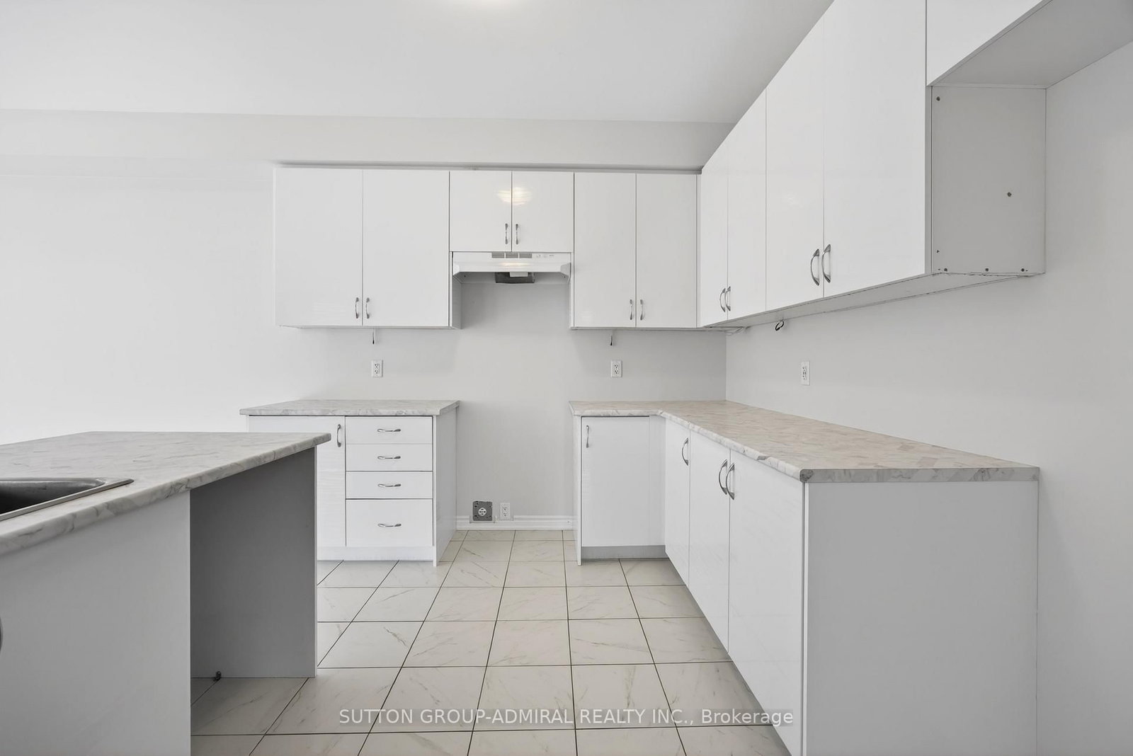 2237 Grainger Loop • Innisfil, ON photo 15