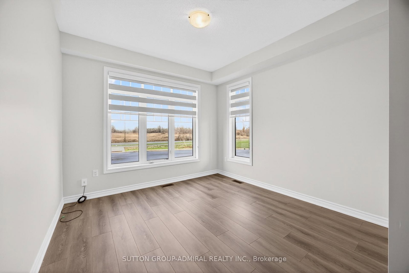 2237 Grainger Loop photo 8
