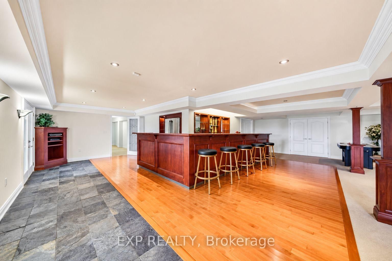 16 Hill Top Trail • Whitchurch-Stouffville, ON photo 28