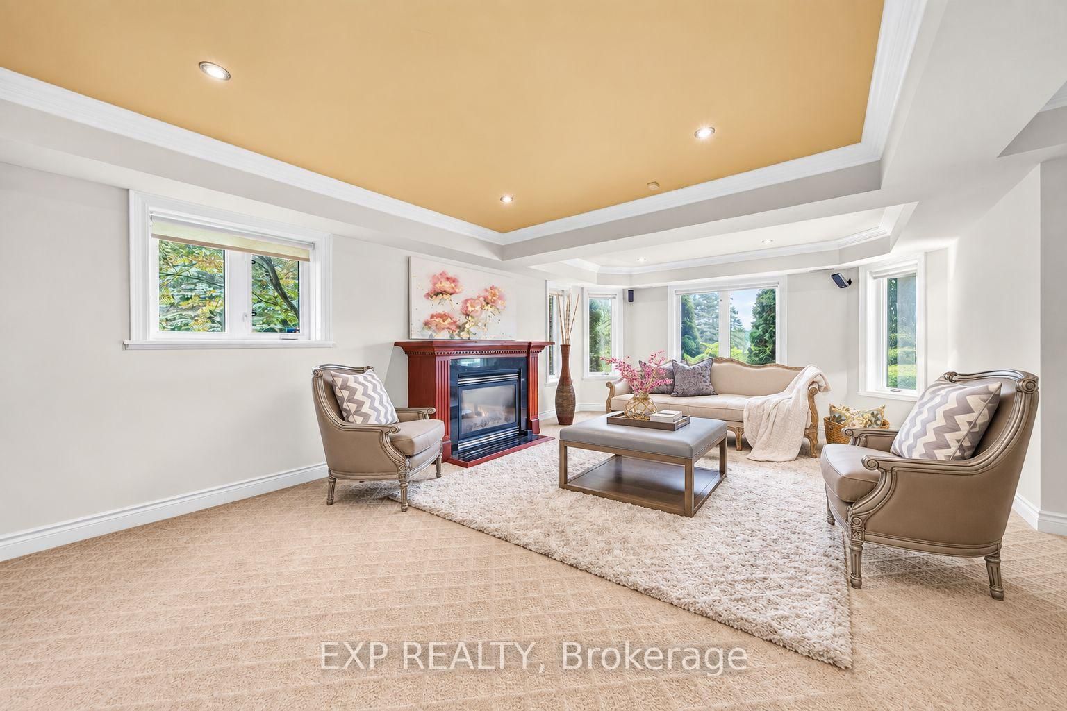16 Hill Top Trail • Whitchurch-Stouffville, ON photo 31