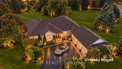 16 Hill Top Trail • Whitchurch-Stouffville, ON photo 4