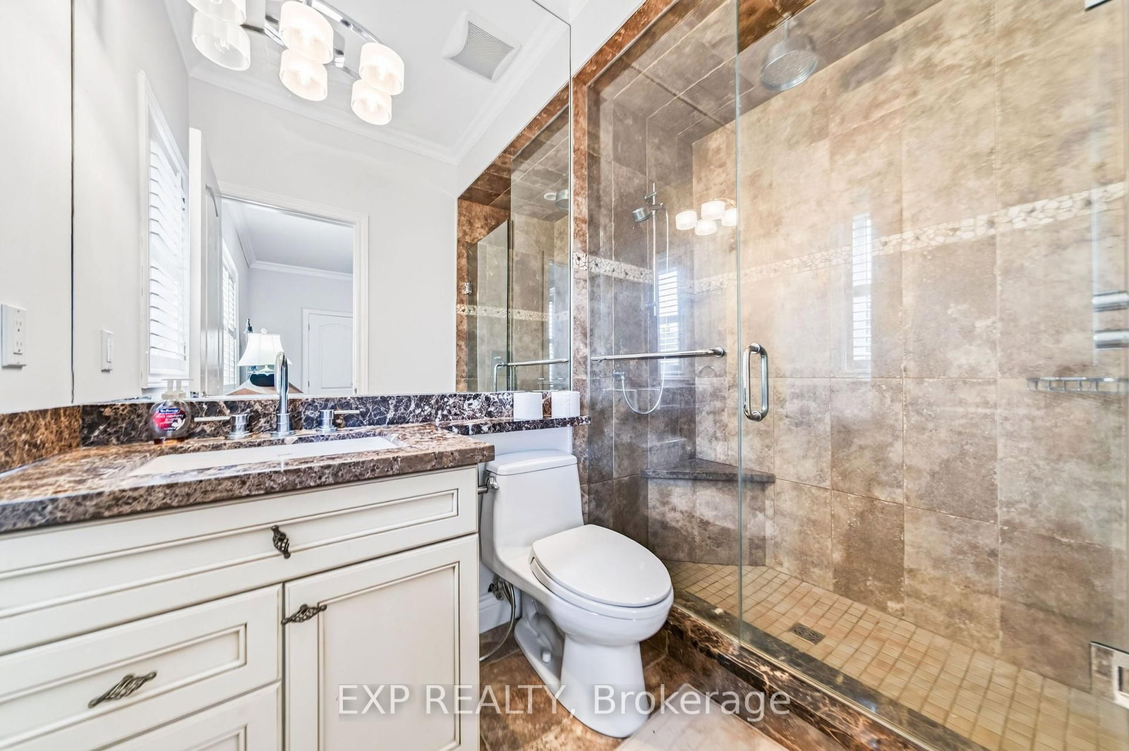 16 Hill Top Trail • Whitchurch-Stouffville, ON photo 41