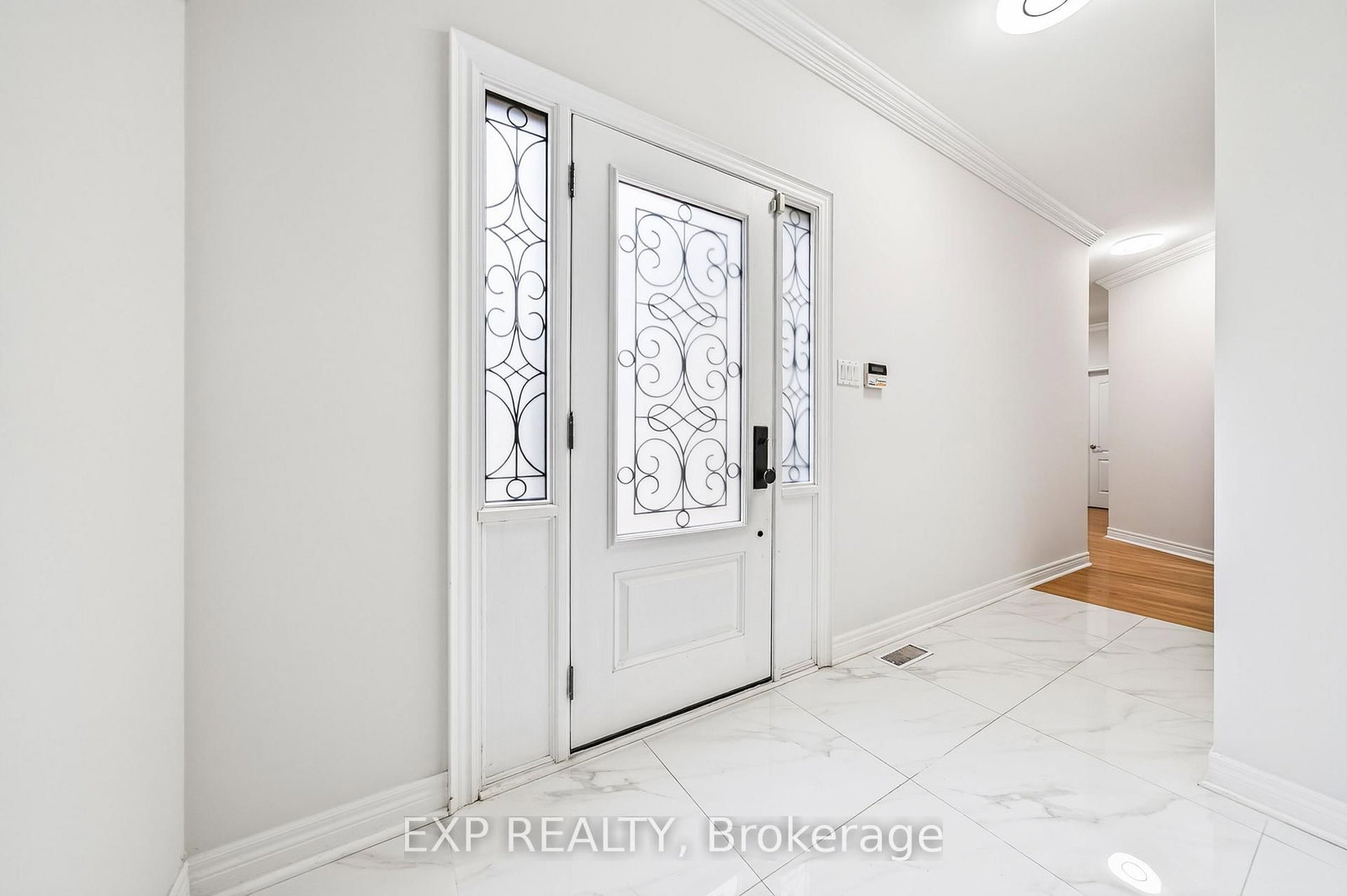 16 Hill Top Trail • Whitchurch-Stouffville, ON photo 49