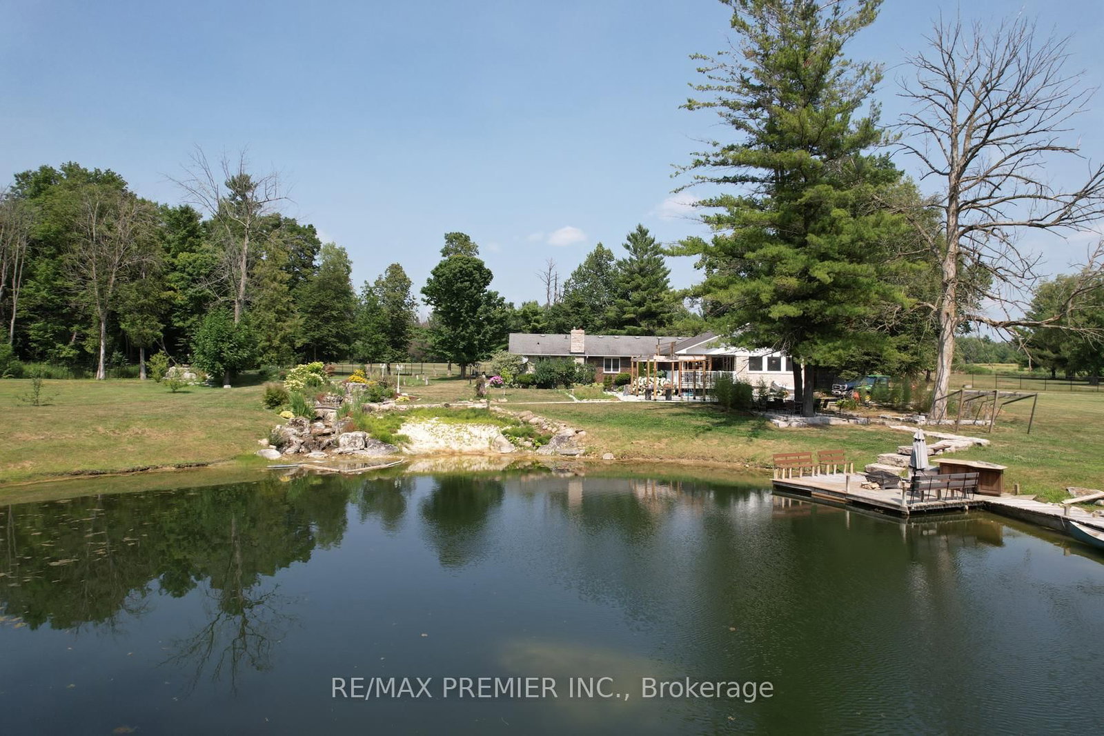 253 Morning Side Road • East Gwillimbury, ON photo 4