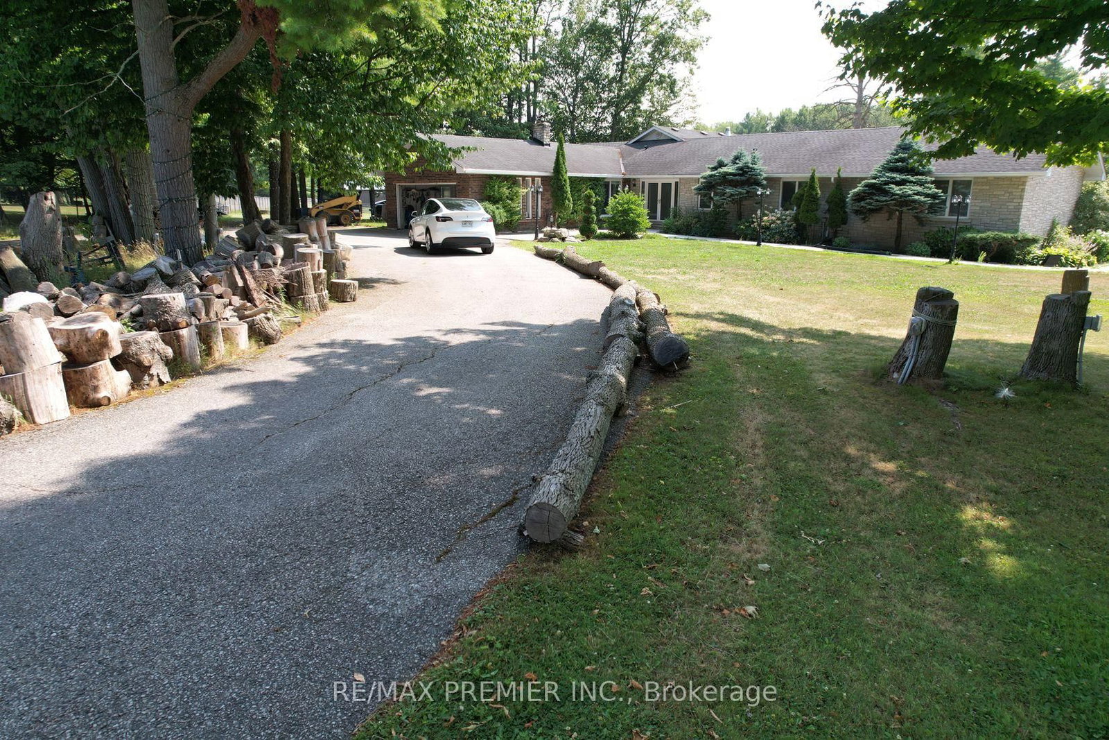 253 Morning Side Road • East Gwillimbury, ON photo 9