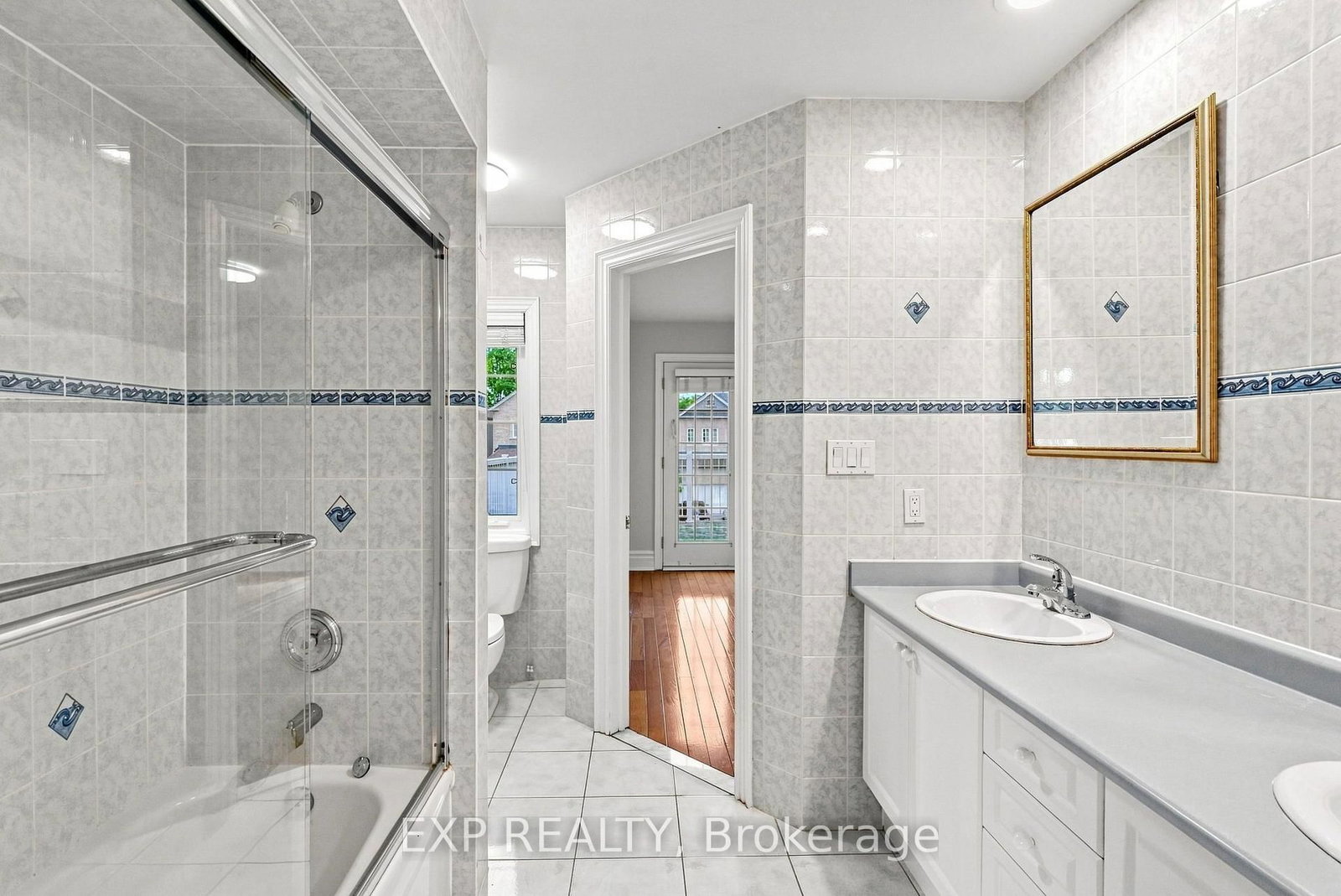 33 Valleyford Avenue • Richmond Hill, ON photo 22