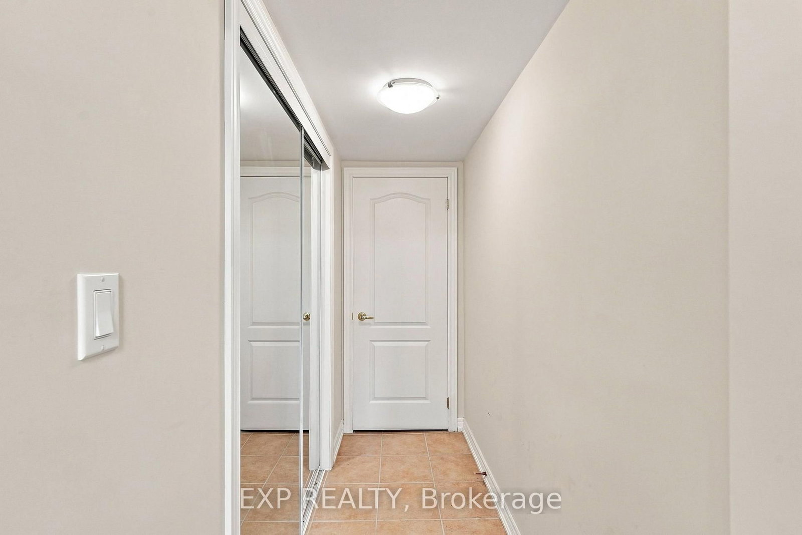 33 Valleyford Avenue • Richmond Hill, ON photo 30