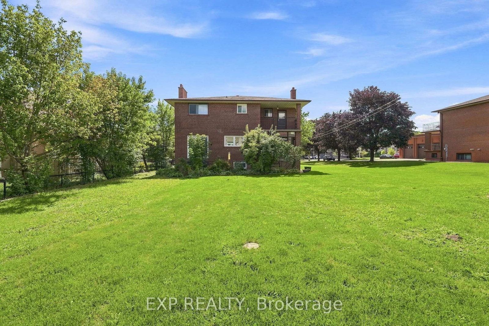 33 Valleyford Avenue • Richmond Hill, ON photo 42
