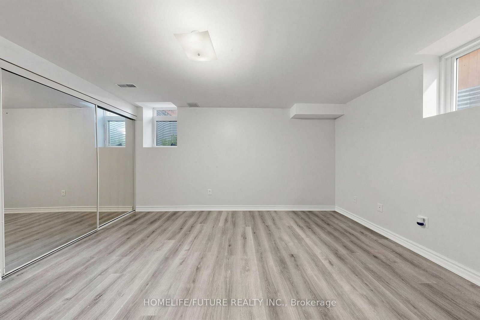 18 Holloway Road • Markham, ON photo 40