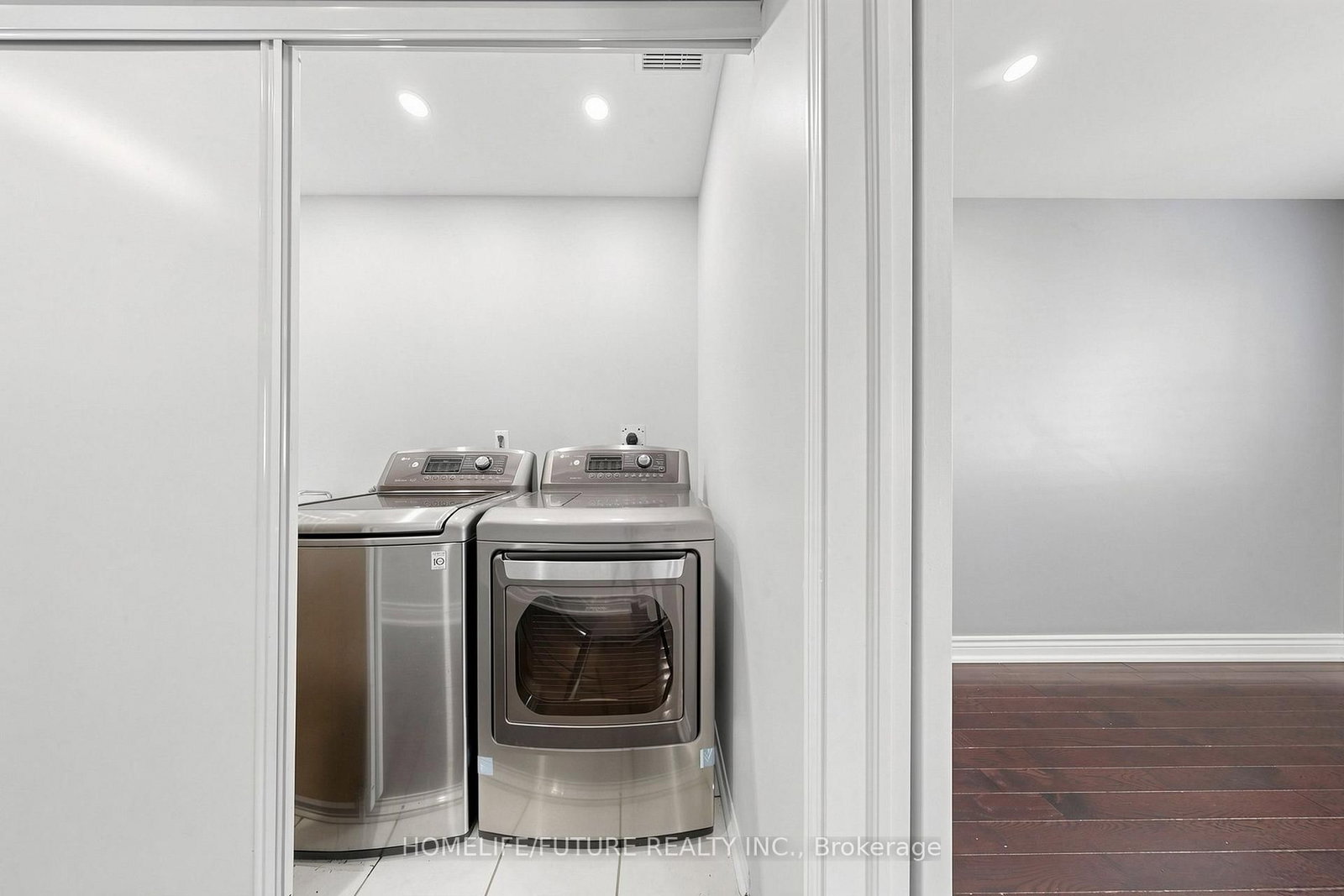 18 Holloway Road • Markham, ON photo 44