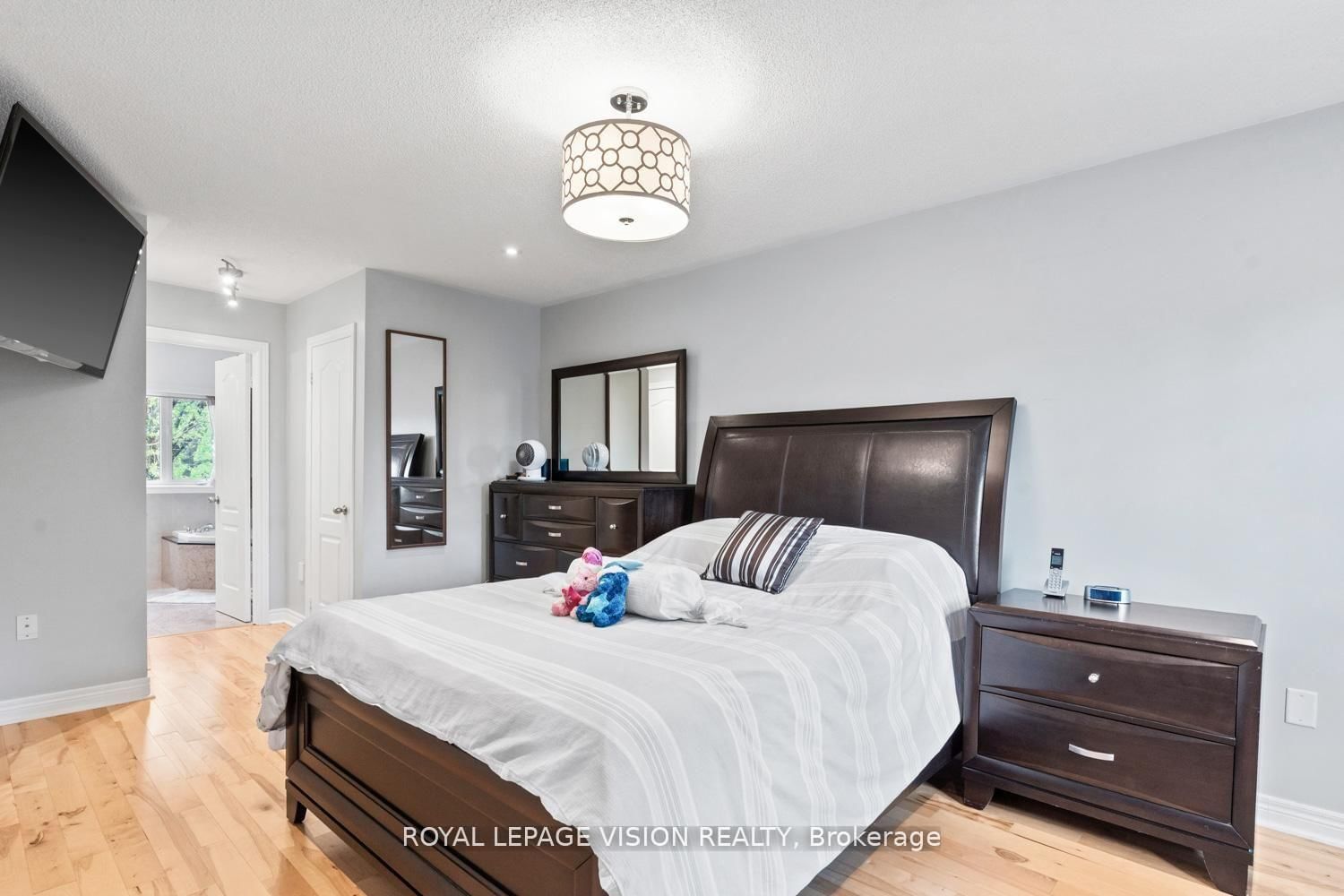 91 Princeton Gate • Vaughan, ON photo 17