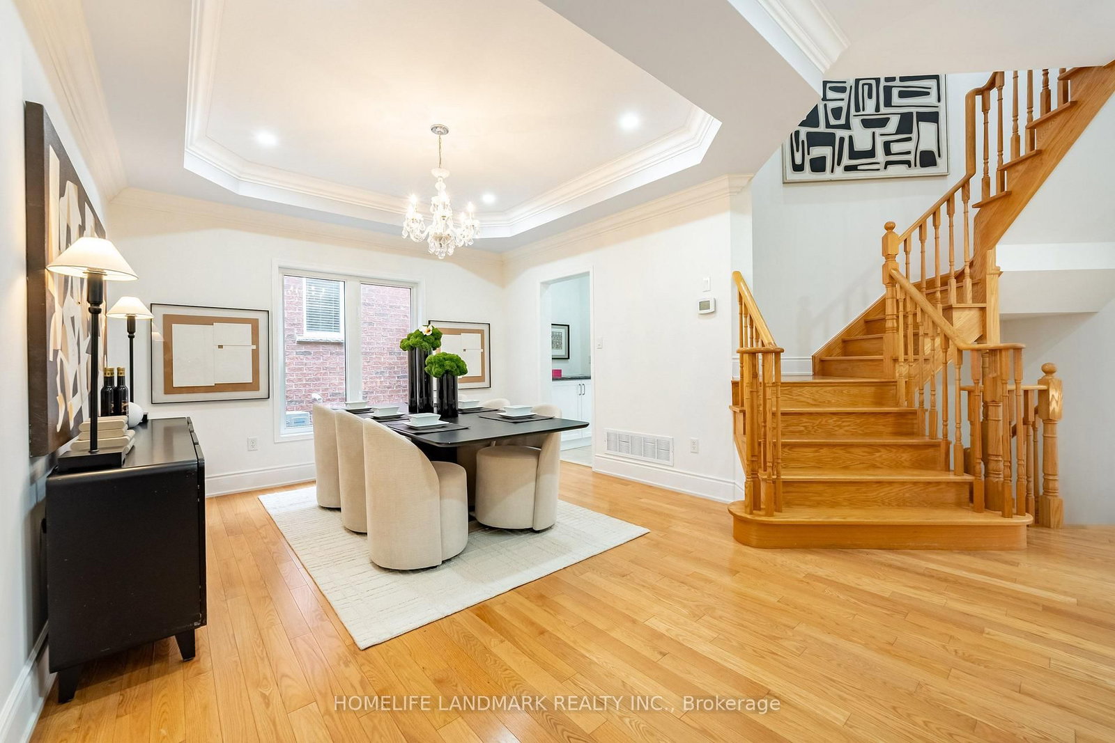 310 Tower Hill Road • Richmond Hill, ON photo 6