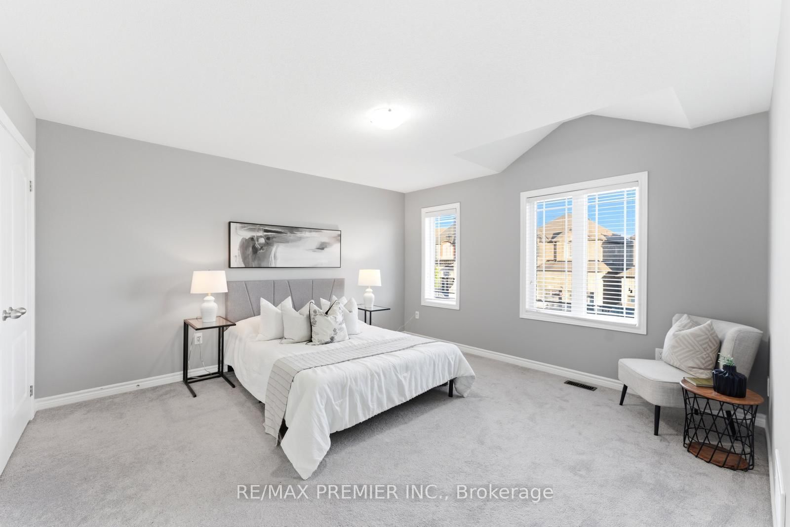 122 Mckenzie Way • Bradford West Gwillimbury, ON photo 35