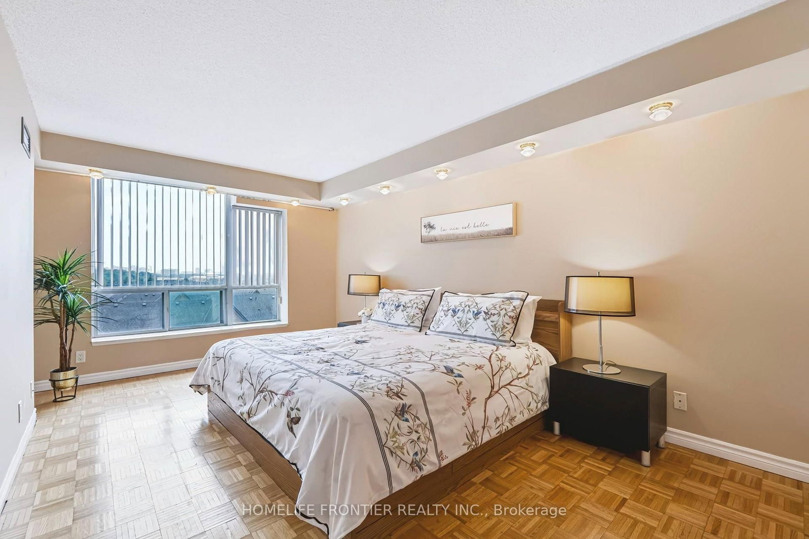 745 New Westminster Drive • #610 • Vaughan, ON photo 18