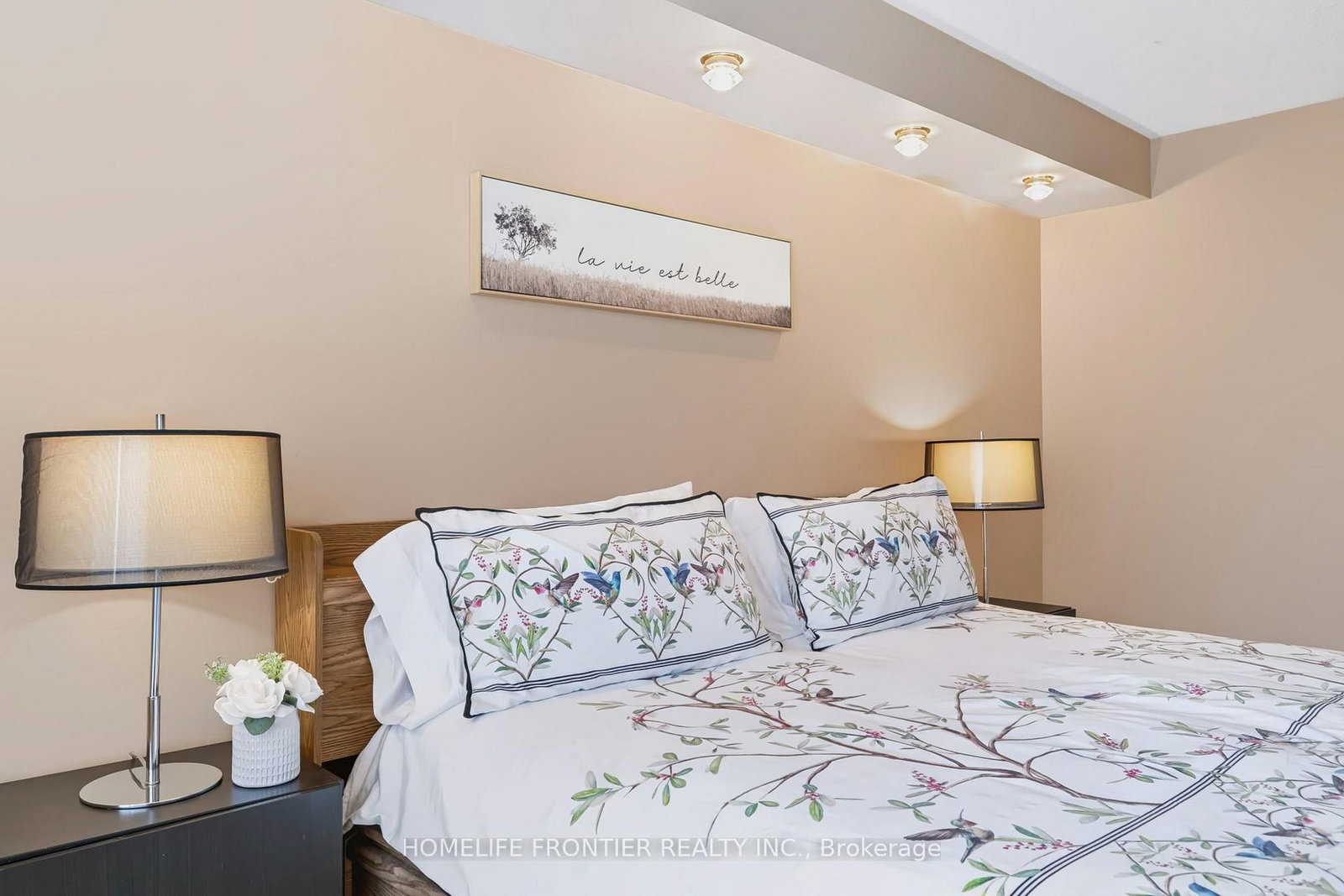 745 New Westminster Drive • #610 • Vaughan, ON photo 19