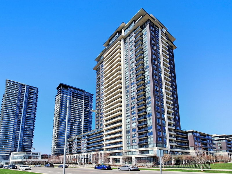 901 - 15 Water Walk Drive