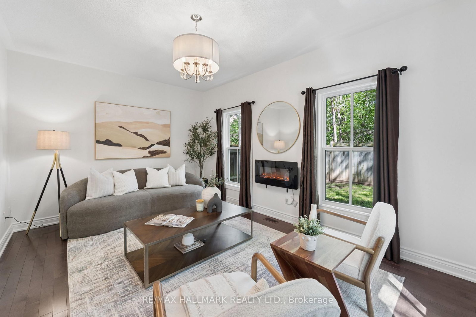 13 E J Lennox Way • Markham, ON photo 10