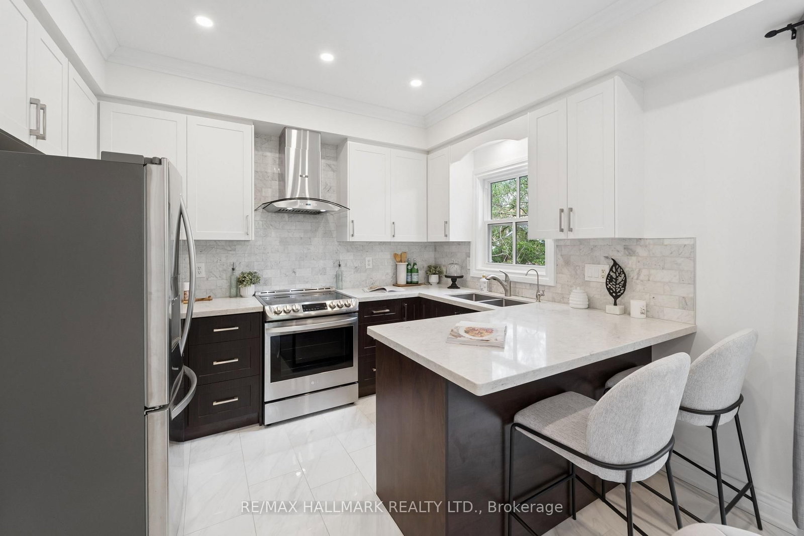13 E J Lennox Way • Markham, ON photo 28