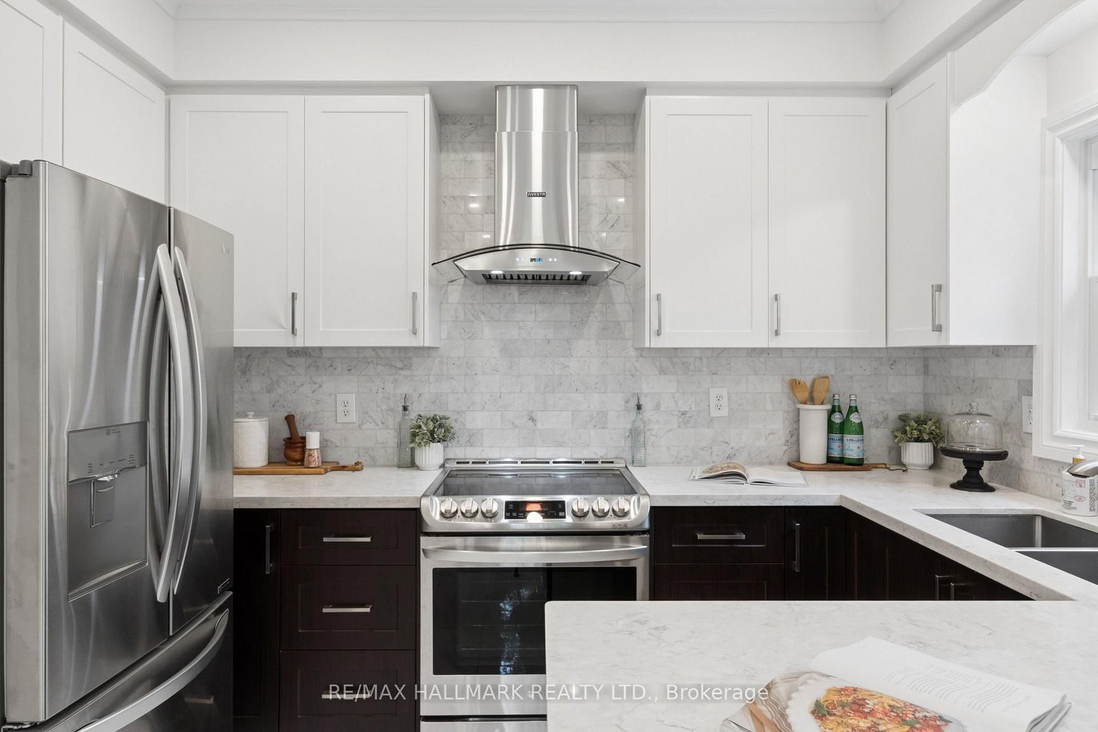 13 E J Lennox Way • Markham, ON photo 31