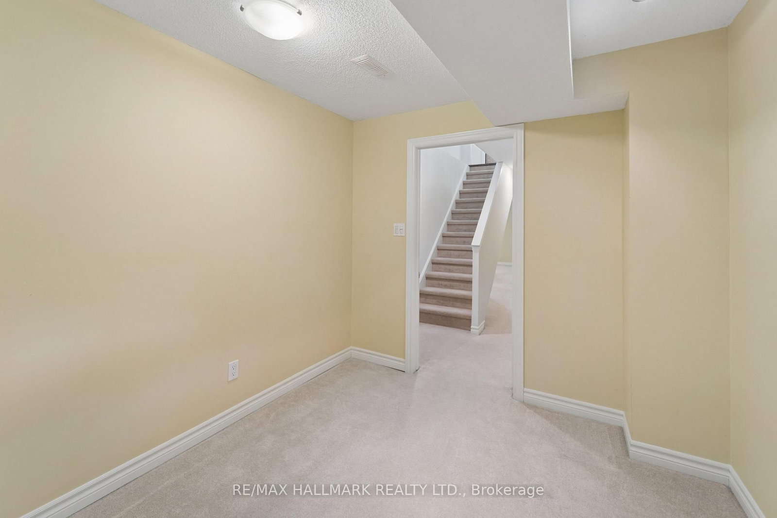 13 E J Lennox Way • Markham, ON photo 43