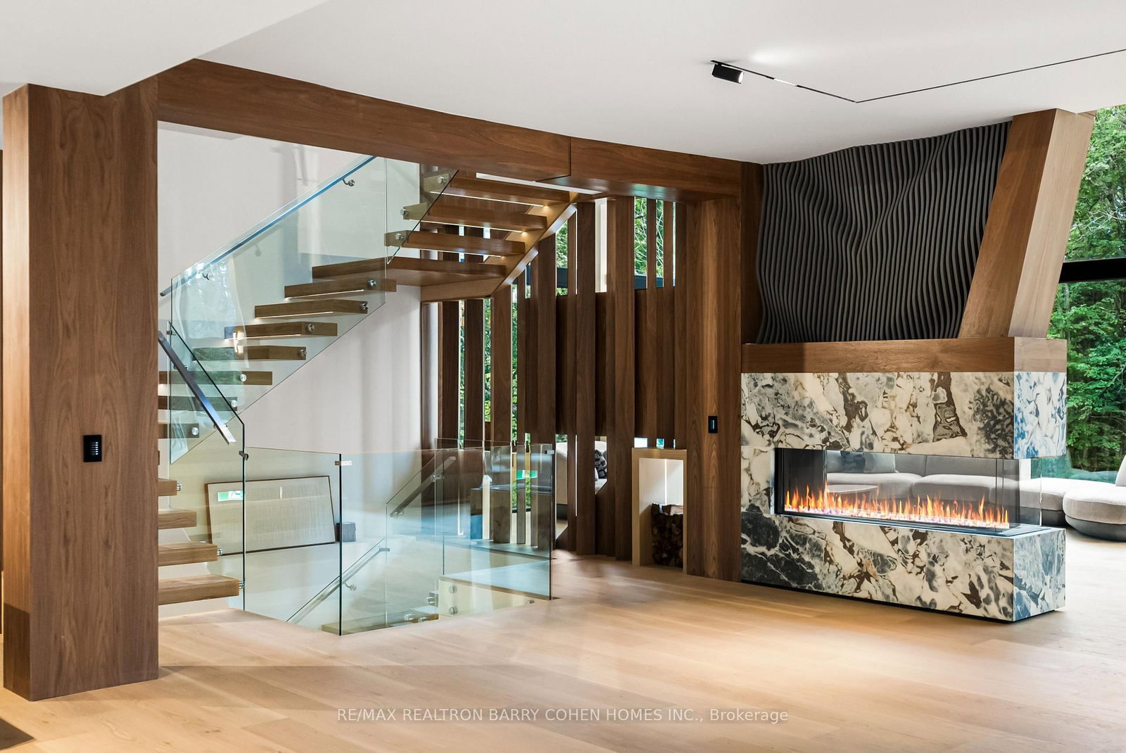 60 Forest Ridge Road • Richmond Hill, ON photo 6